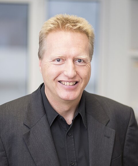 J. Findeisen