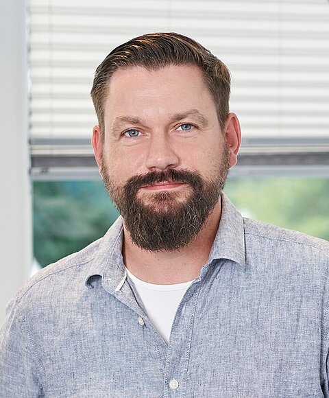 C. Kluth