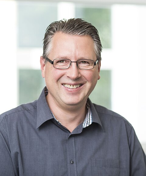 S. Schünemann