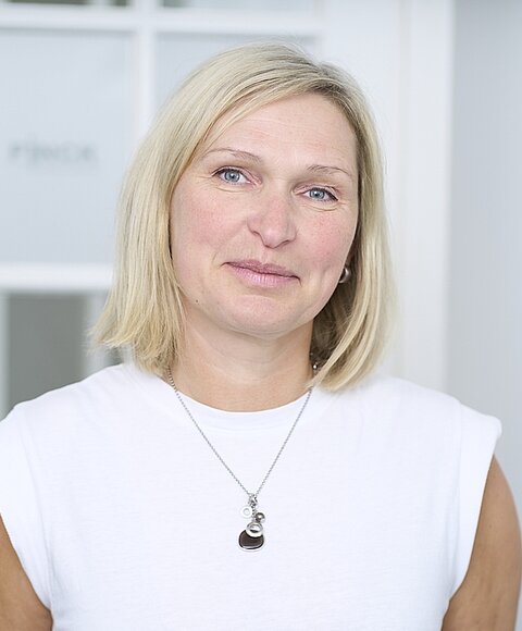 K. Brinkert